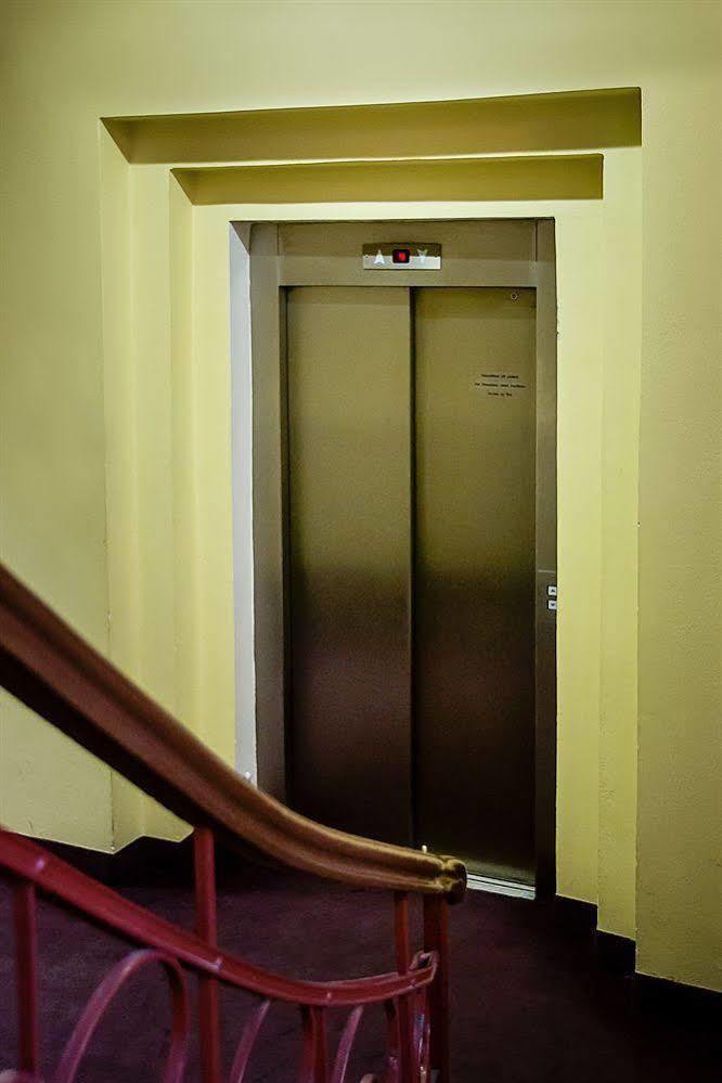 Bona Serva Prag Exterior foto